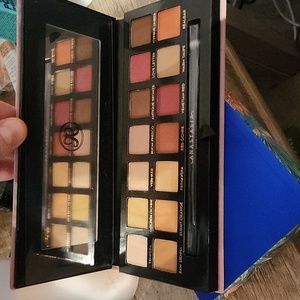 Modern Renaissance Palette
